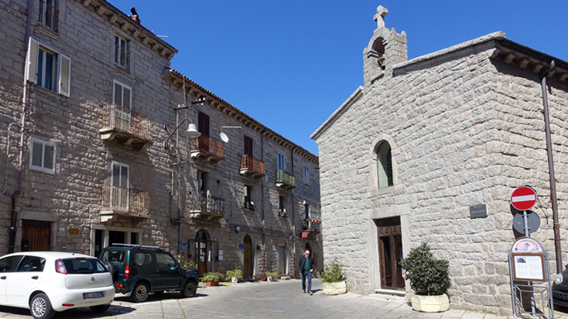 2016-05-05_160625 sardinien-2016.jpg - Tempio Pausana